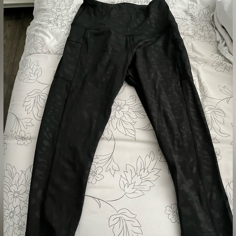 Kolili Athleisure. Sz small. Never worn. No tags.
